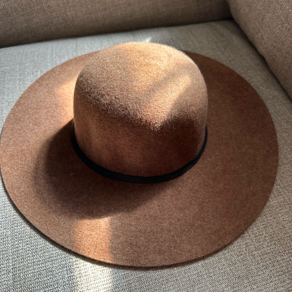 Elegant Brown Wide-Brim Hat